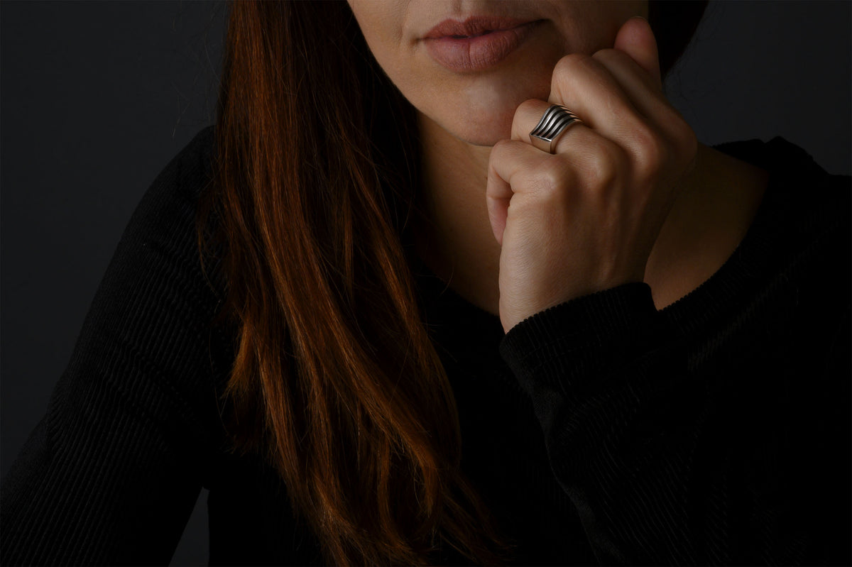 WAVE RING | STERLING SILVER