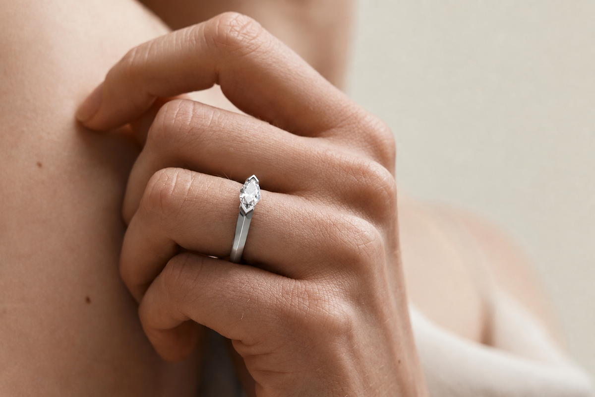 MARQUISE DIAMOND SOLITAIRE | 19K WHITE GOLD