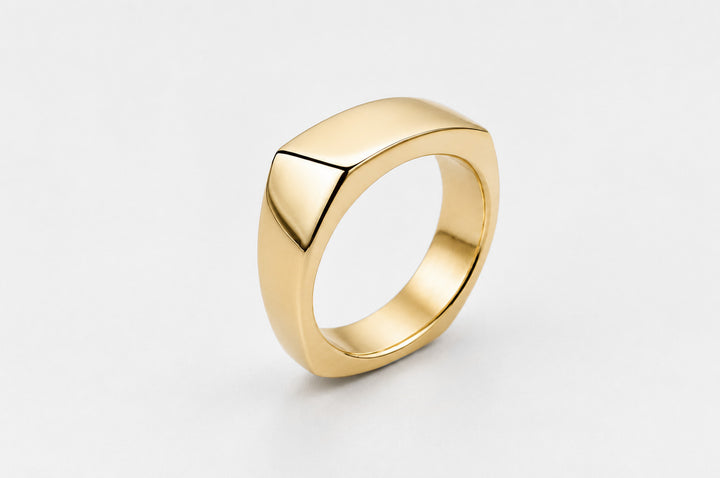 ASYMETRICAL BAND | YELLOW GOLD