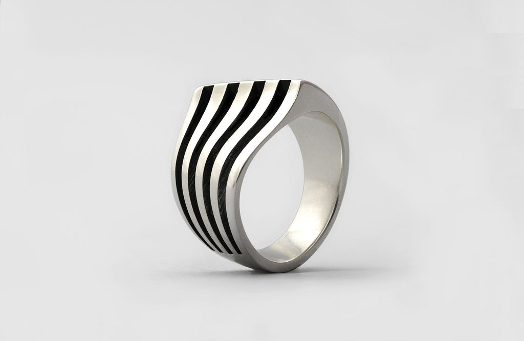 WAVE RING | STERLING SILVER